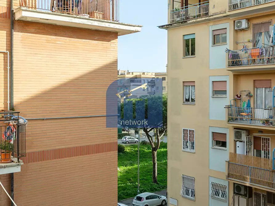 Immagine 3 di Appartamento in vendita  in via della stazione del lido 28 a Roma