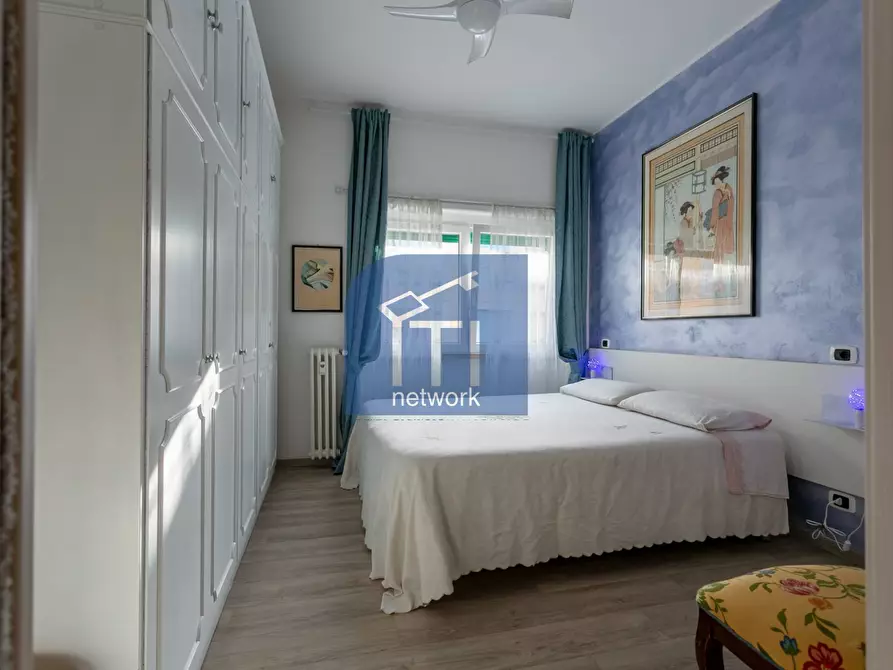 Immagine 47 di Appartamento in vendita  in via della stazione del lido 28 a Roma