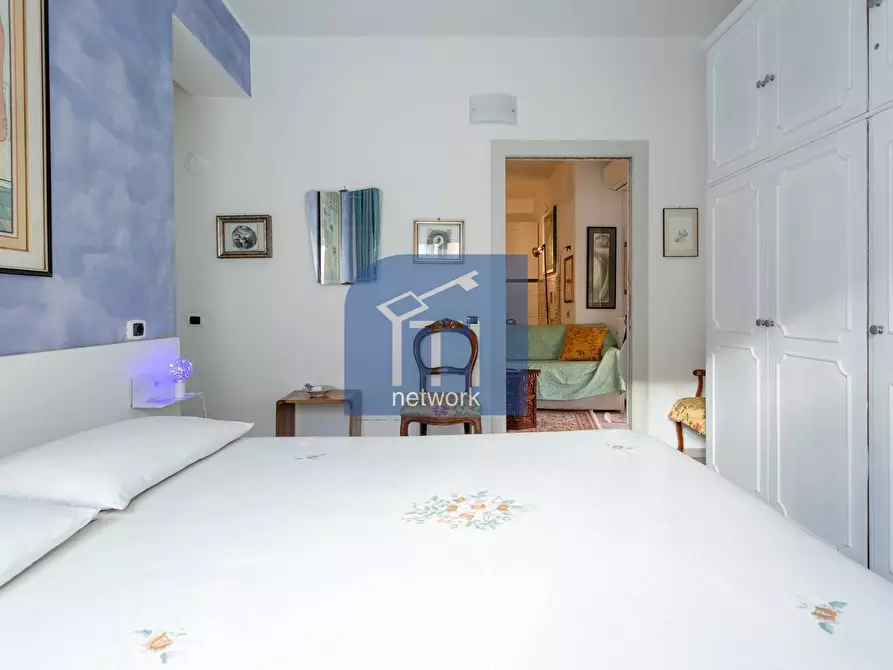 Immagine 53 di Appartamento in vendita  in via della stazione del lido 28 a Roma