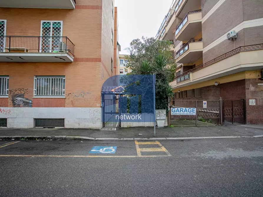 Immagine 58 di Appartamento in vendita  in via della stazione del lido 28 a Roma