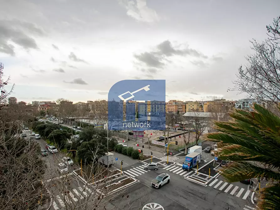 Immagine 9 di Attico in vendita  in Via Vincenzo Vannutelli 12 a Roma