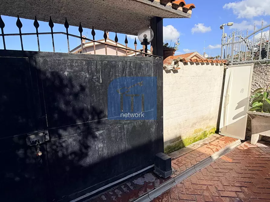 Immagine 3 di Villetta a schiera in vendita  in Via Tanaro a Ardea