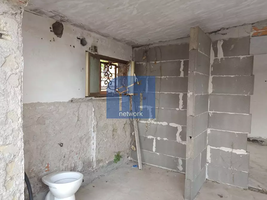 Immagine 9 di Villa in vendita  in VIA bergamo a Ardea