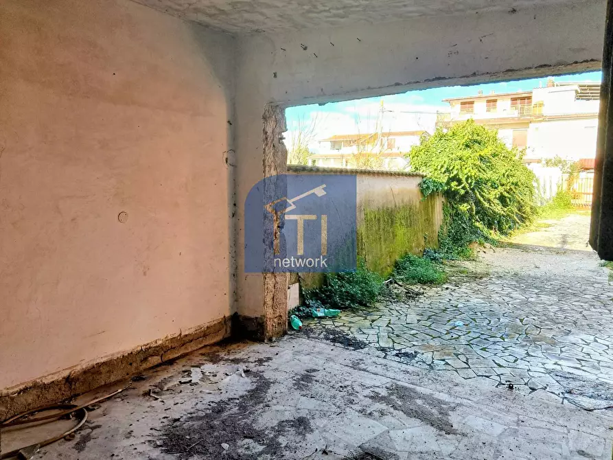 Immagine 6 di Villa in vendita  in VIA bergamo a Ardea