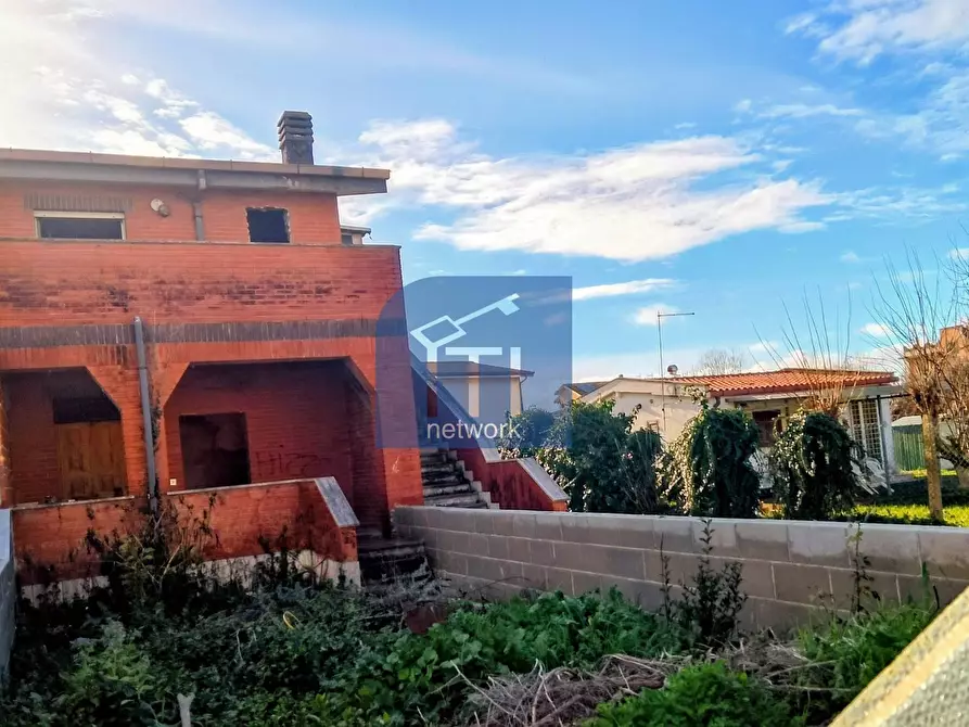 Immagine 12 di Appartamento in vendita  in VIA DELL IDROVORA a Ardea