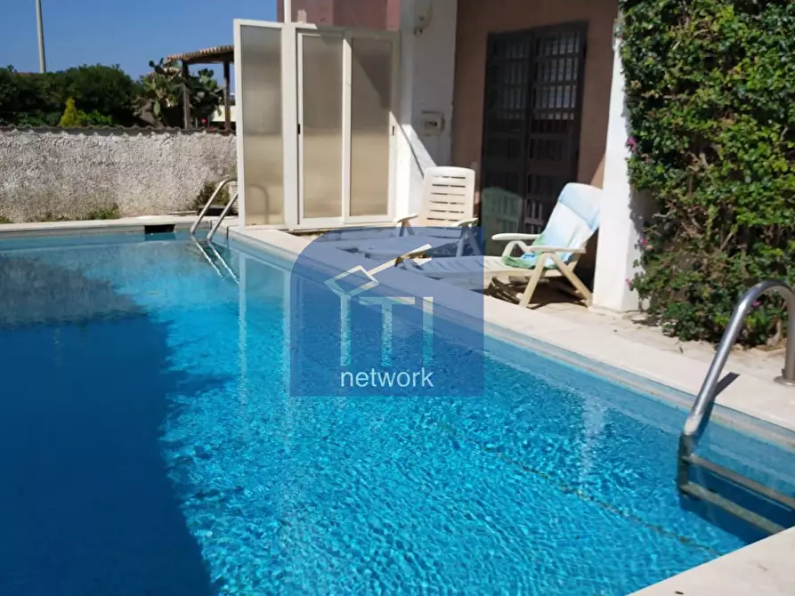 Immagine 4 di Appartamento in vendita  in Via Rumenia a Pomezia