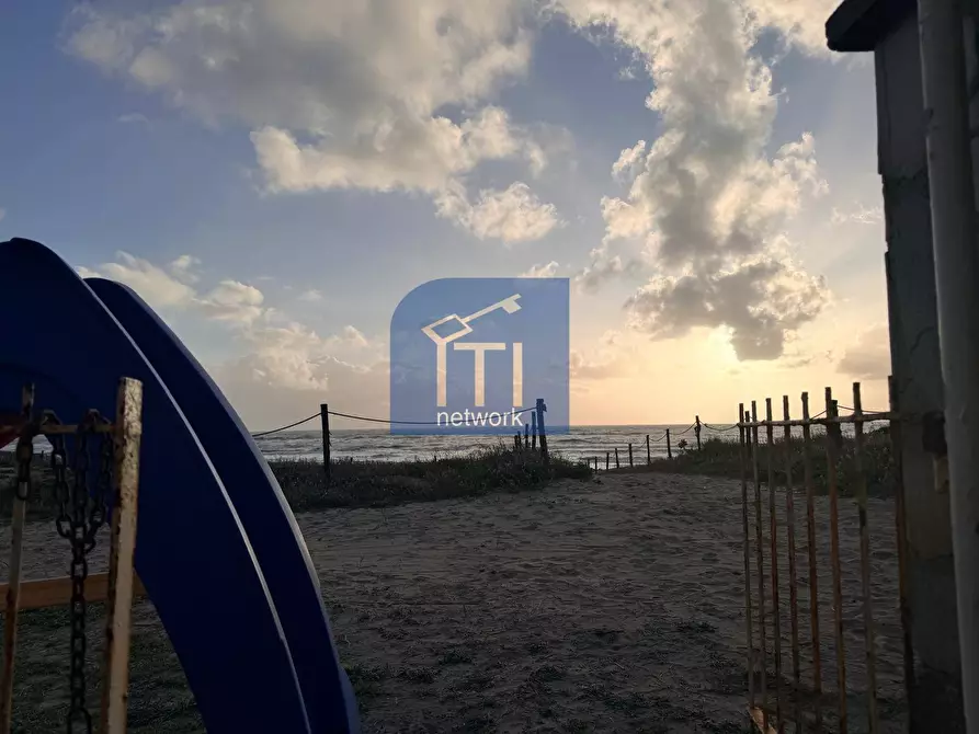 Immagine 6 di Appartamento in vendita  in Lungomare Delle Sirene a Pomezia