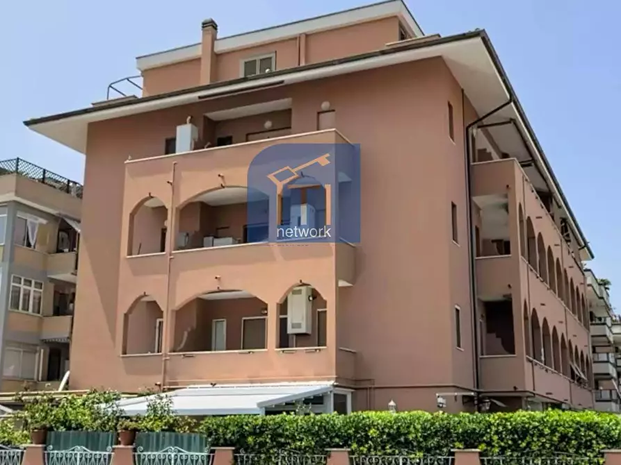 Immagine 7 di Appartamento in vendita  in Viale Danimarca a Pomezia