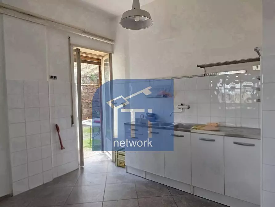 Immagine 5 di Appartamento in vendita  in Via Giulio Aristide Sartorio a Roma