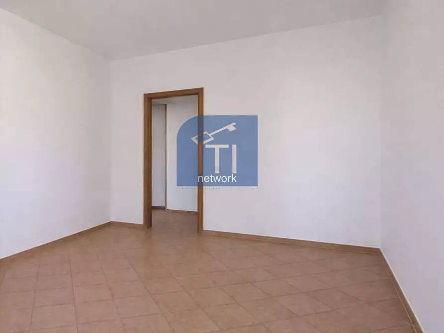 Immagine 6 di Appartamento in vendita  in Via dei Castelli Romani a Pomezia