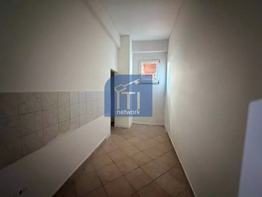 Immagine 15 di Appartamento in vendita  in Via Mario Ruta a Roma