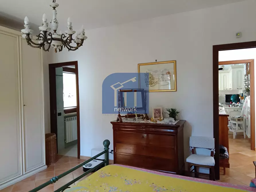 Immagine 18 di Villa in vendita  in VIA ASSISI a Pomezia