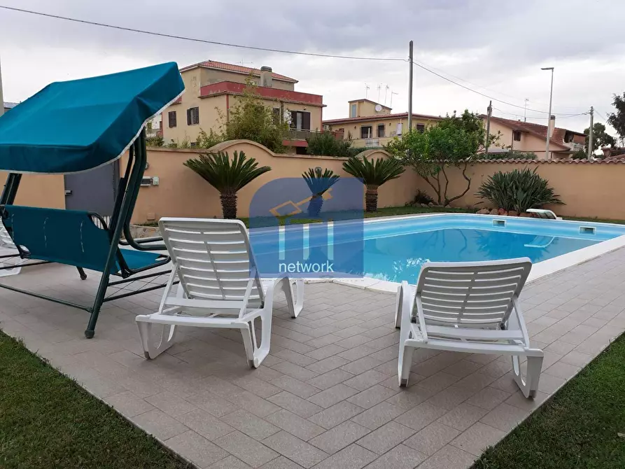 Immagine 34 di Villa in vendita  in VIA ASSISI a Pomezia