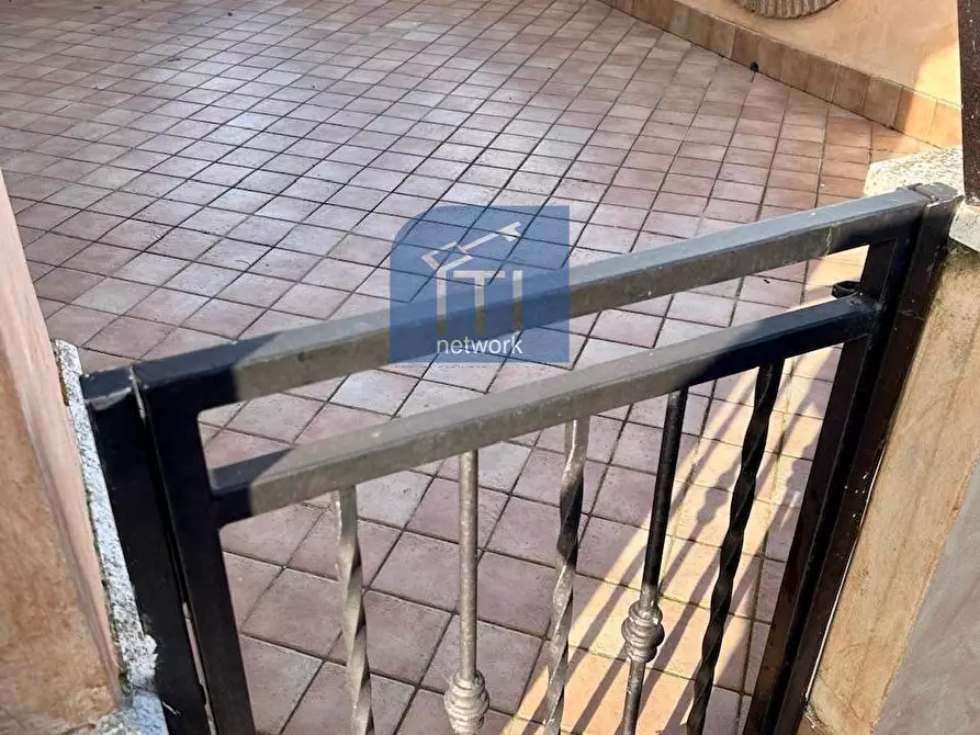 Immagine 2 di Casa semindipendente in vendita  in Via della castagnetta a Pomezia