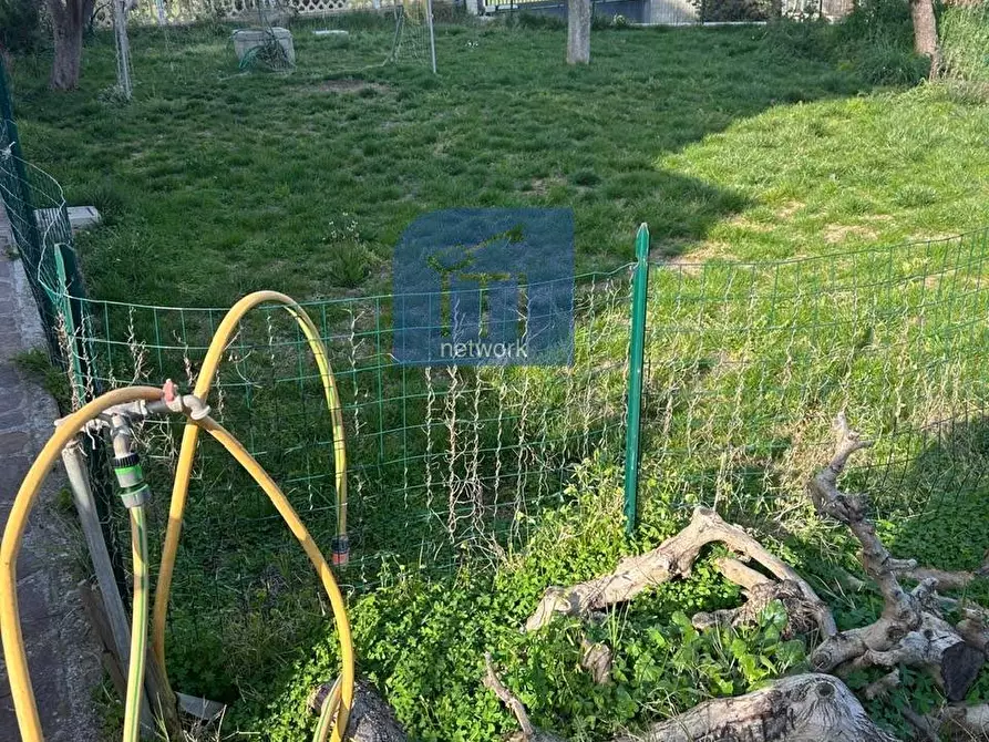 Immagine 5 di Casa semindipendente in vendita  in Via della castagnetta a Pomezia