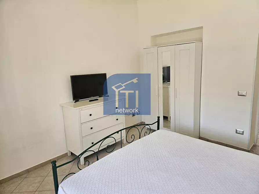 Immagine 11 di Villa in vendita  in VIALE SPAGNA a Pomezia