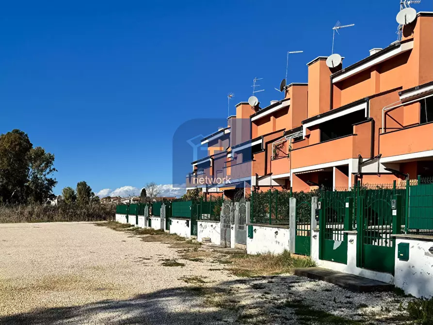 Immagine 2 di Appartamento in vendita  in Via Domenico Mustilli a Roma