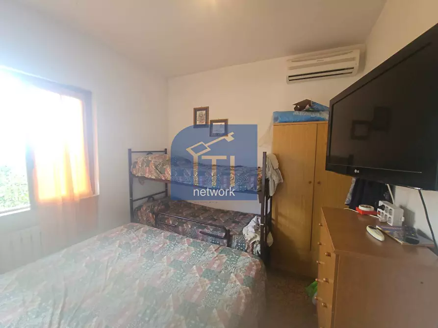 Immagine 12 di Villetta a schiera in vendita  in Via dell' Orione a Pomezia