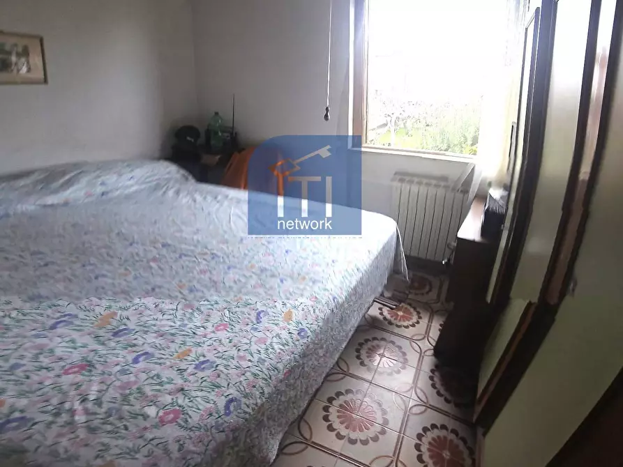 Immagine 17 di Villetta a schiera in vendita  in Via dell' Orione a Pomezia