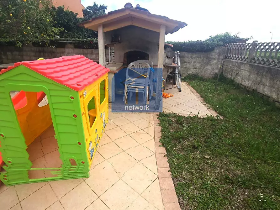 Immagine 26 di Villetta a schiera in vendita  in Via dell' Orione a Pomezia