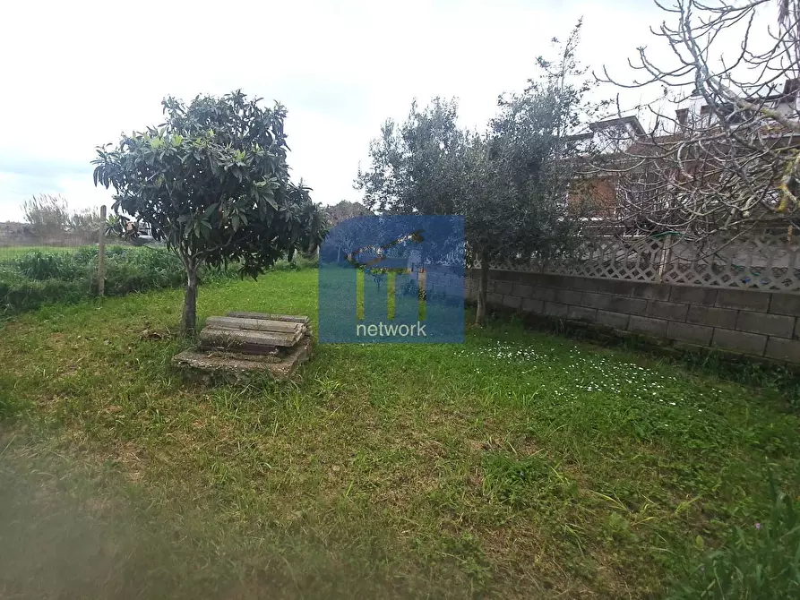 Immagine 27 di Villetta a schiera in vendita  in Via dell' Orione a Pomezia