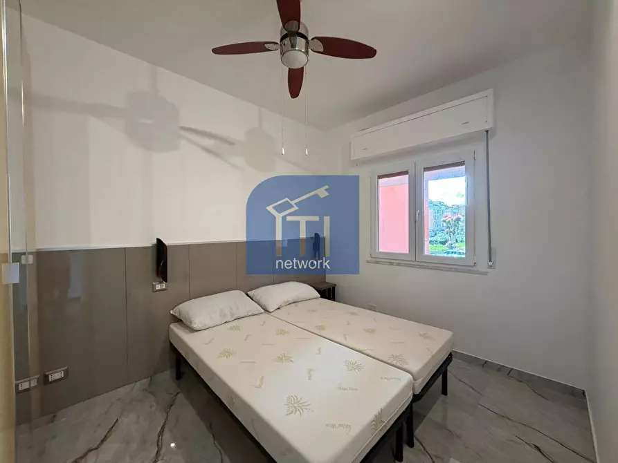 Immagine 7 di Appartamento in vendita  in Viale Danimarca a Pomezia