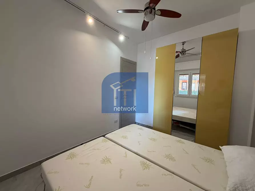 Immagine 10 di Appartamento in vendita  in Viale Danimarca a Pomezia