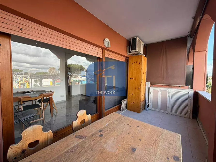 Immagine 4 di Appartamento in vendita  in Viale Danimarca a Pomezia