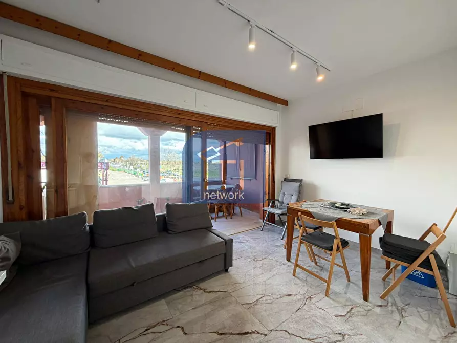 Immagine 6 di Appartamento in vendita  in Viale Danimarca a Pomezia