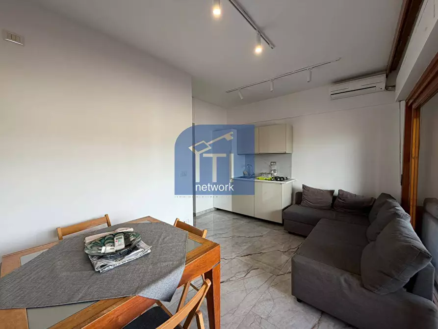 Immagine 5 di Appartamento in vendita  in Viale Danimarca a Pomezia