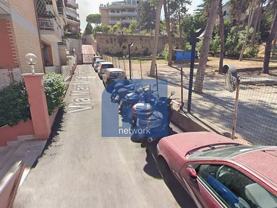 Immagine 2 di Cantina in vendita  in Via Maria Malibran 19 a Roma