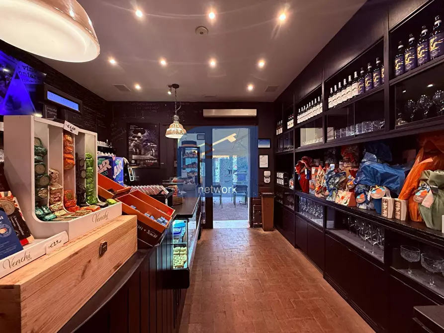 Immagine 19 di Bar / Ristorante in vendita  in Via Della Stazione Vecchia 13 a Roma
