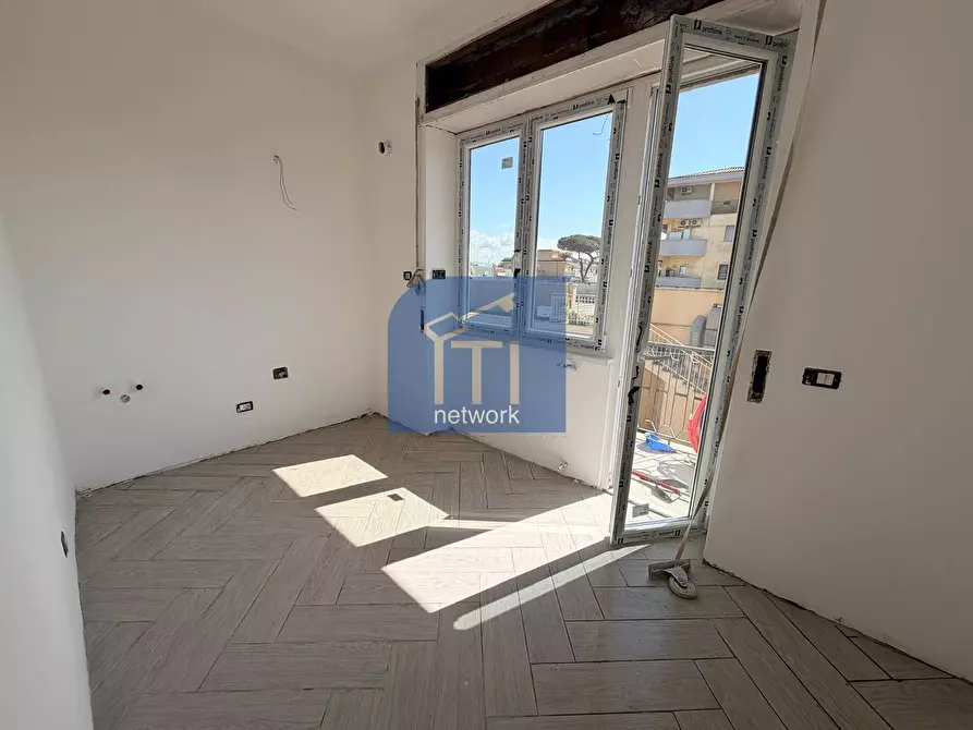 Immagine 3 di Appartamento in vendita  in Viale San Lorenzo a Ardea