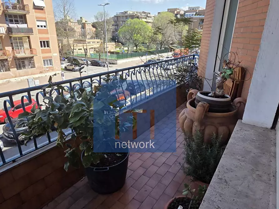 Immagine 2 di Appartamento in vendita  in via Paolo Orlando 58 a Roma