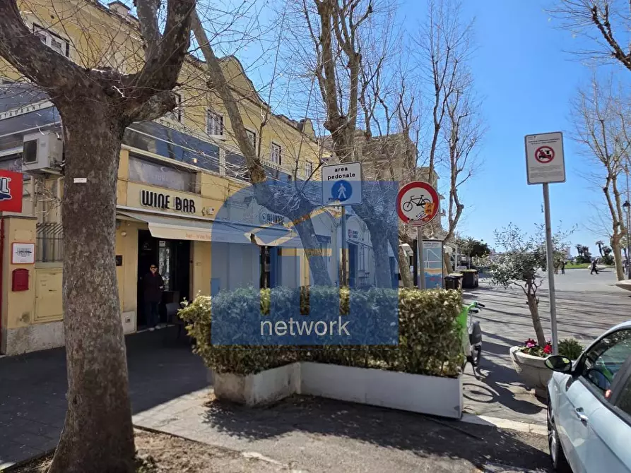 Immagine 2 di Bar / Ristorante in vendita  in Via Della Stazione Vecchia 13 a Roma