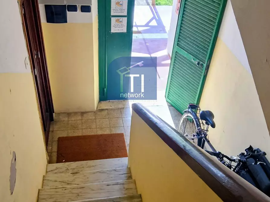 Immagine 24 di Villa in vendita  in VIALE SPAGNA a Pomezia