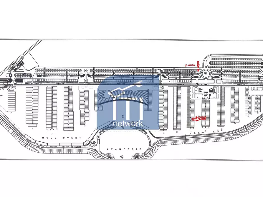 Immagine 2 di Box auto in vendita  in Lungomare Duca degli Abruzzi 84 a Roma