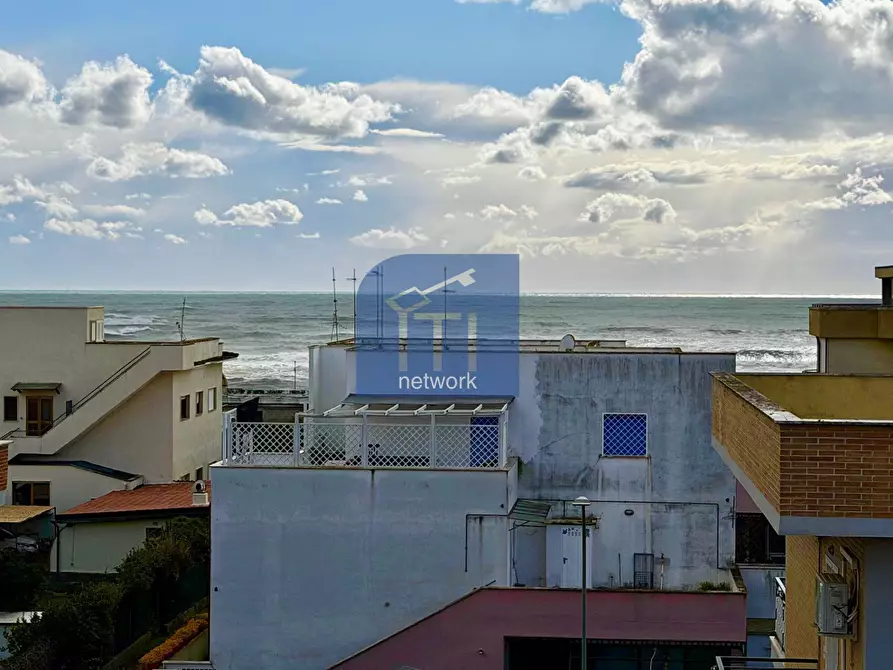 Immagine 29 di Appartamento in vendita  in via Polonia a Pomezia