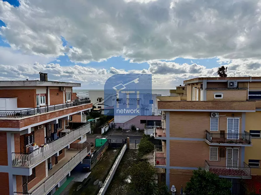 Immagine 30 di Appartamento in vendita  in via Polonia a Pomezia