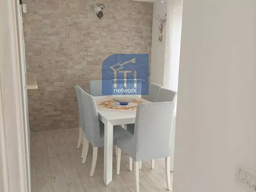 Immagine 9 di Villa in vendita  in via saturno a Anzio