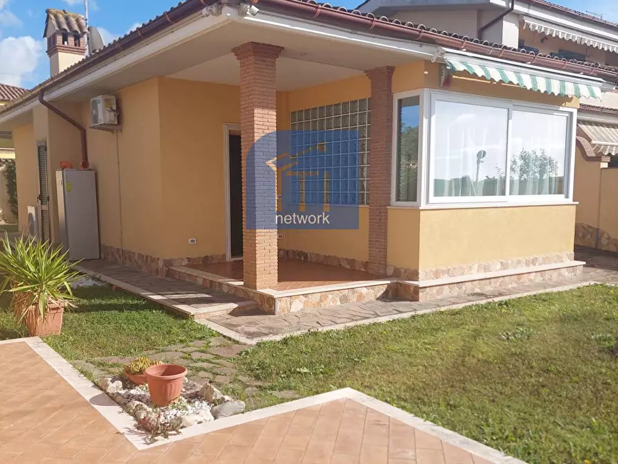 Immagine 20 di Villa in vendita  in via saturno a Anzio