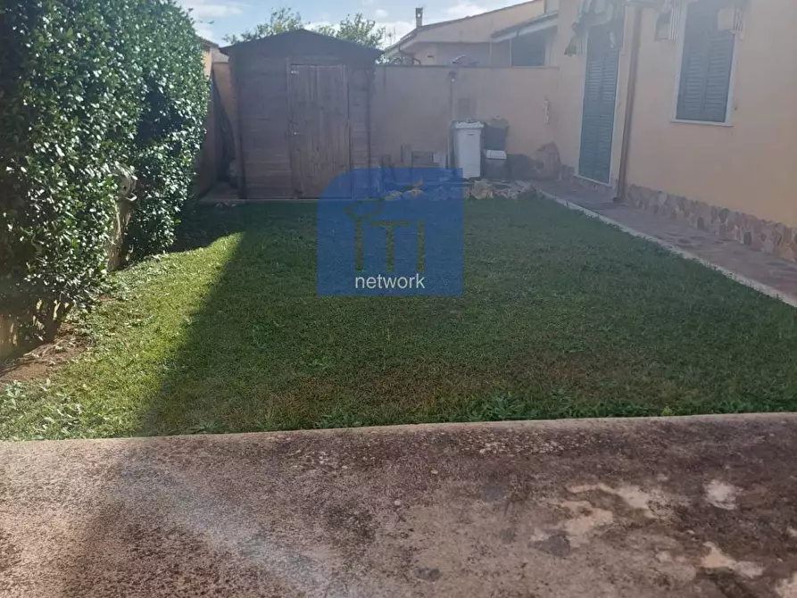 Immagine 23 di Villa in vendita  in via saturno a Anzio