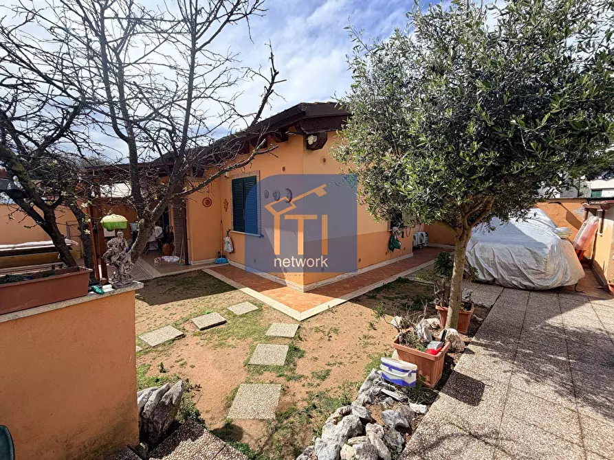 Immagine 11 di Villa in vendita  in Via Campo Di Carne a Ardea