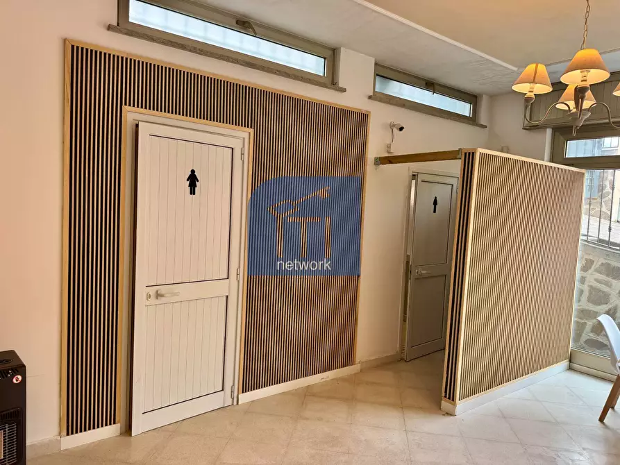 Immagine 37 di Attività commerciale in vendita  in Via Trincea delle Frasche 65 a Grottaferrata