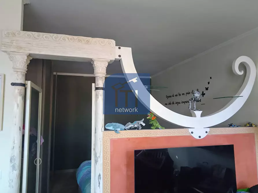 Immagine 12 di Appartamento in vendita  in Via Renato Massa a Roma