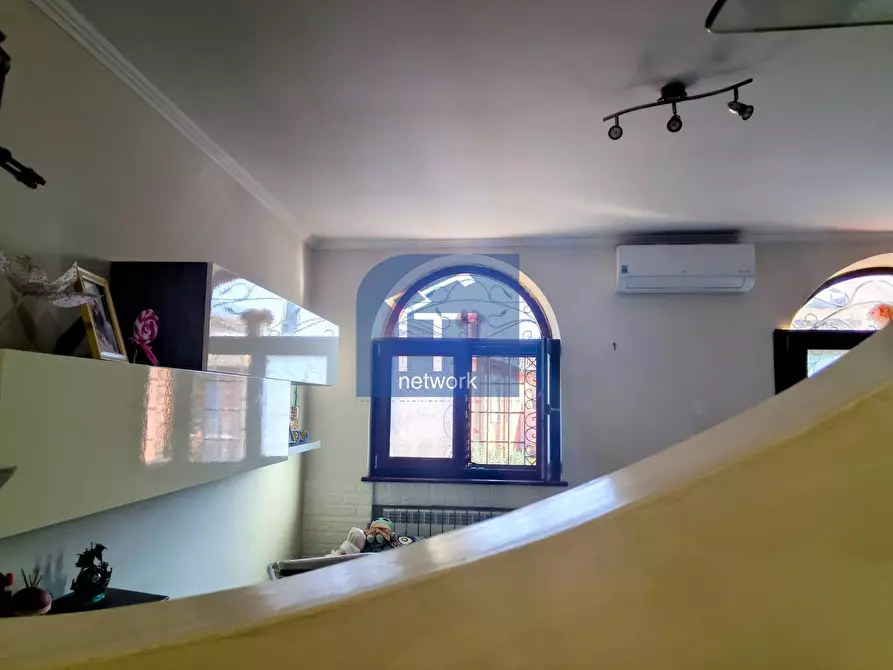 Immagine 11 di Appartamento in vendita  in Via Renato Massa a Roma