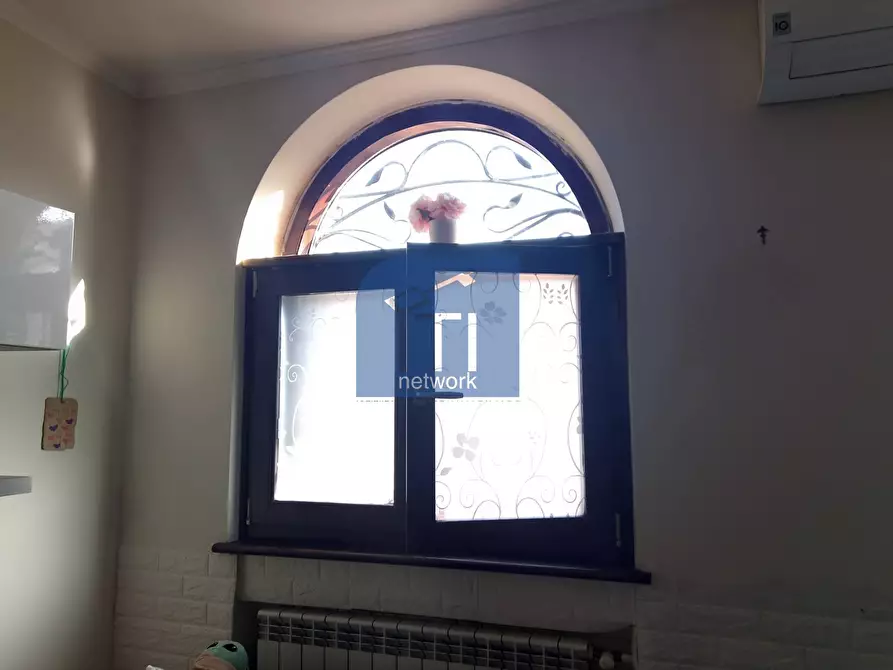 Immagine 10 di Appartamento in vendita  in Via Renato Massa a Roma