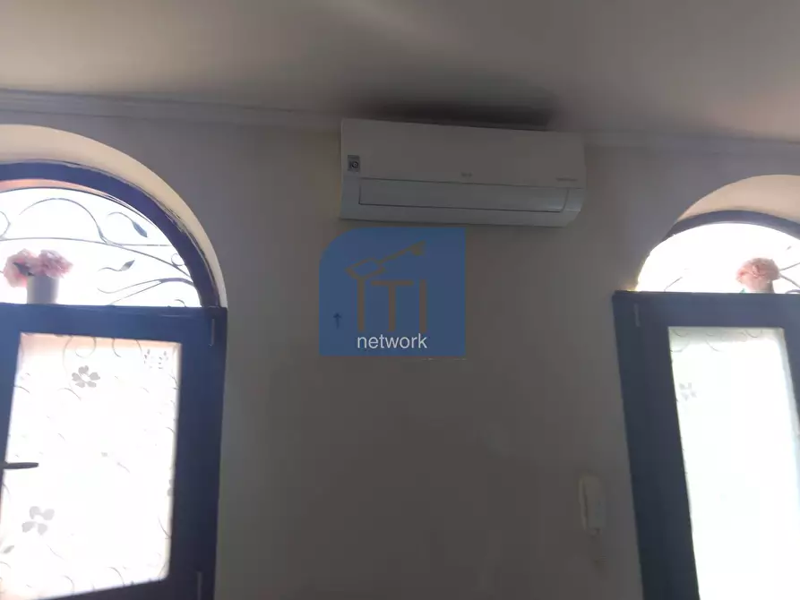 Immagine 14 di Appartamento in vendita  in Via Renato Massa a Roma