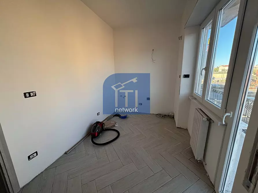 Immagine 8 di Appartamento in vendita  in Viale San Lorenzo a Ardea