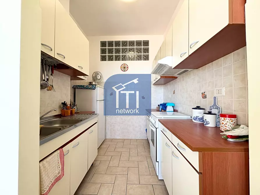 Immagine 15 di Appartamento in vendita  in Via Bologna a Ardea